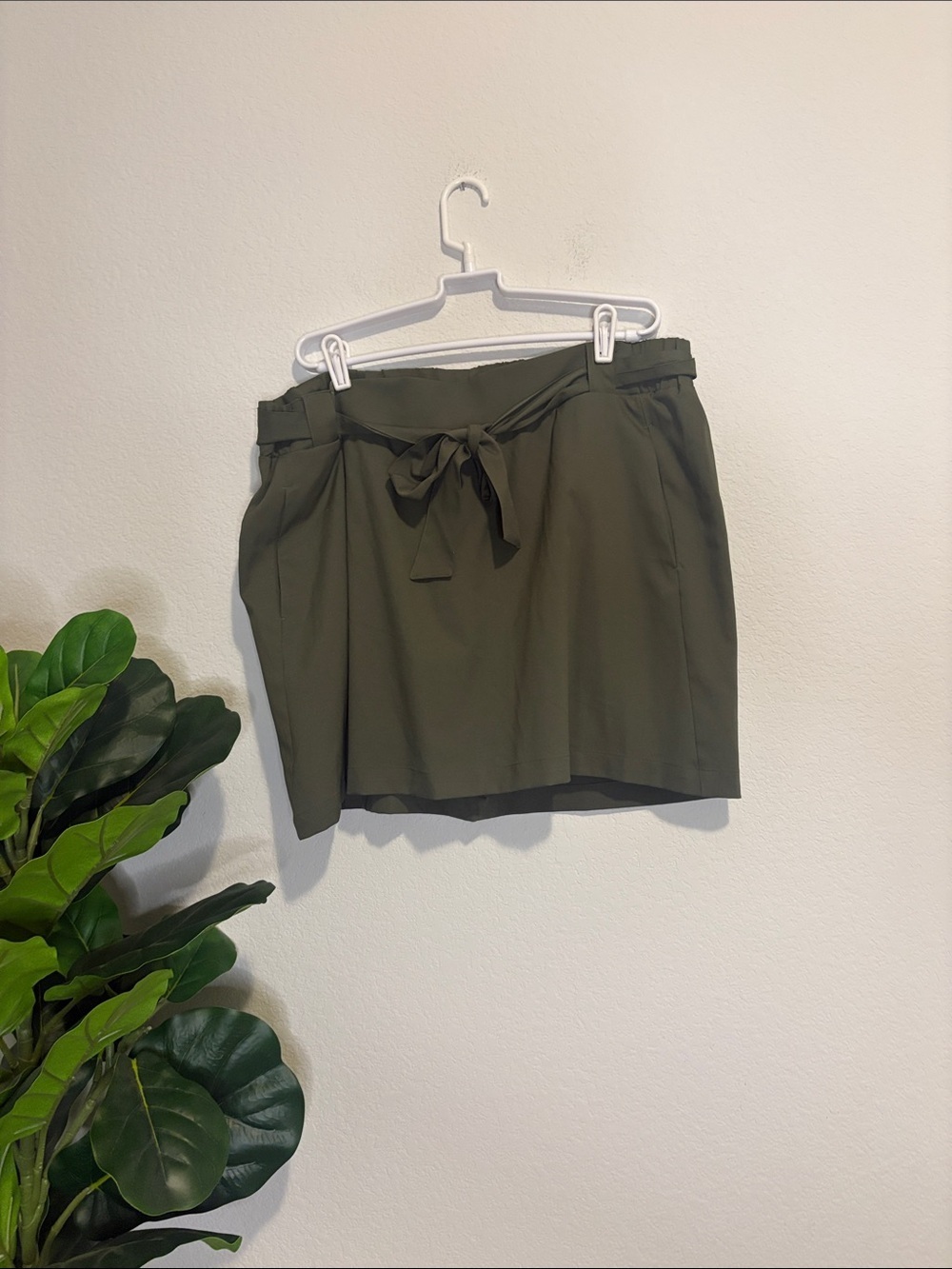 St. John's Bay Olive Tie-Waist athletic Skort 1X